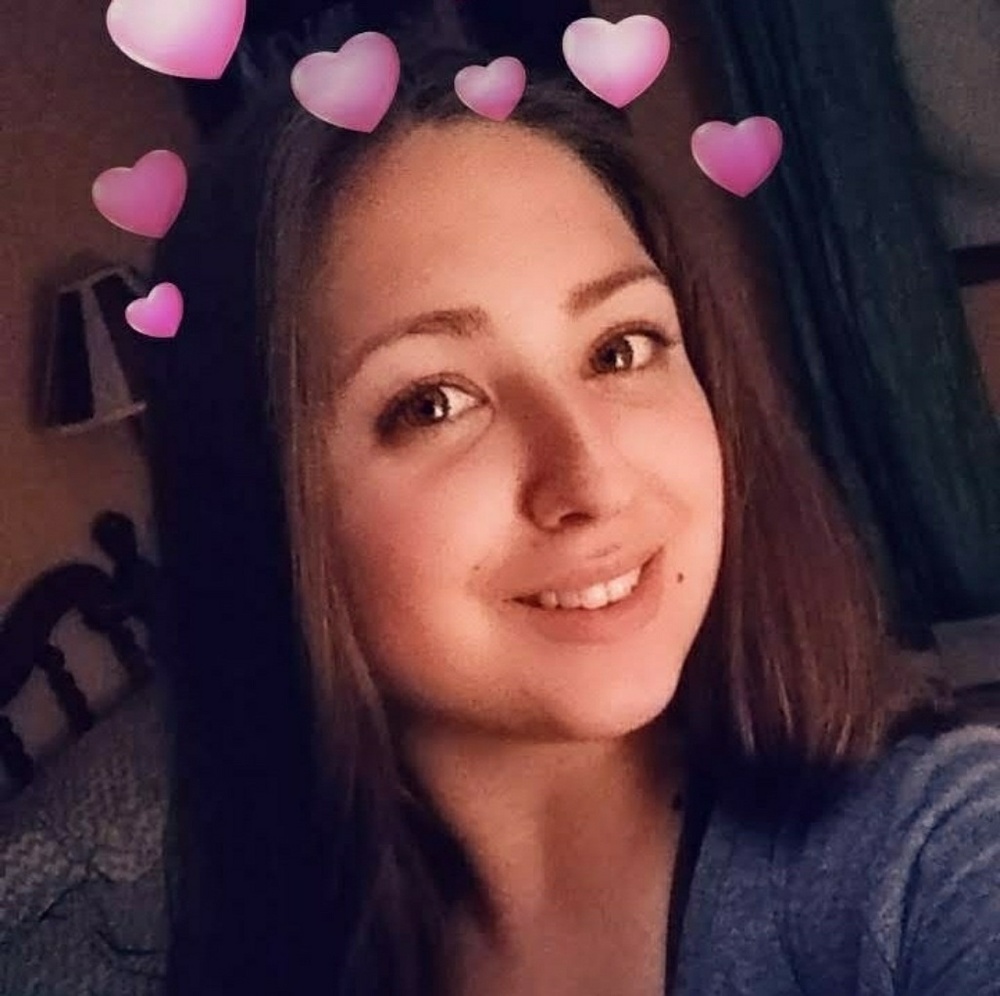 Meet your Posher, Abigail